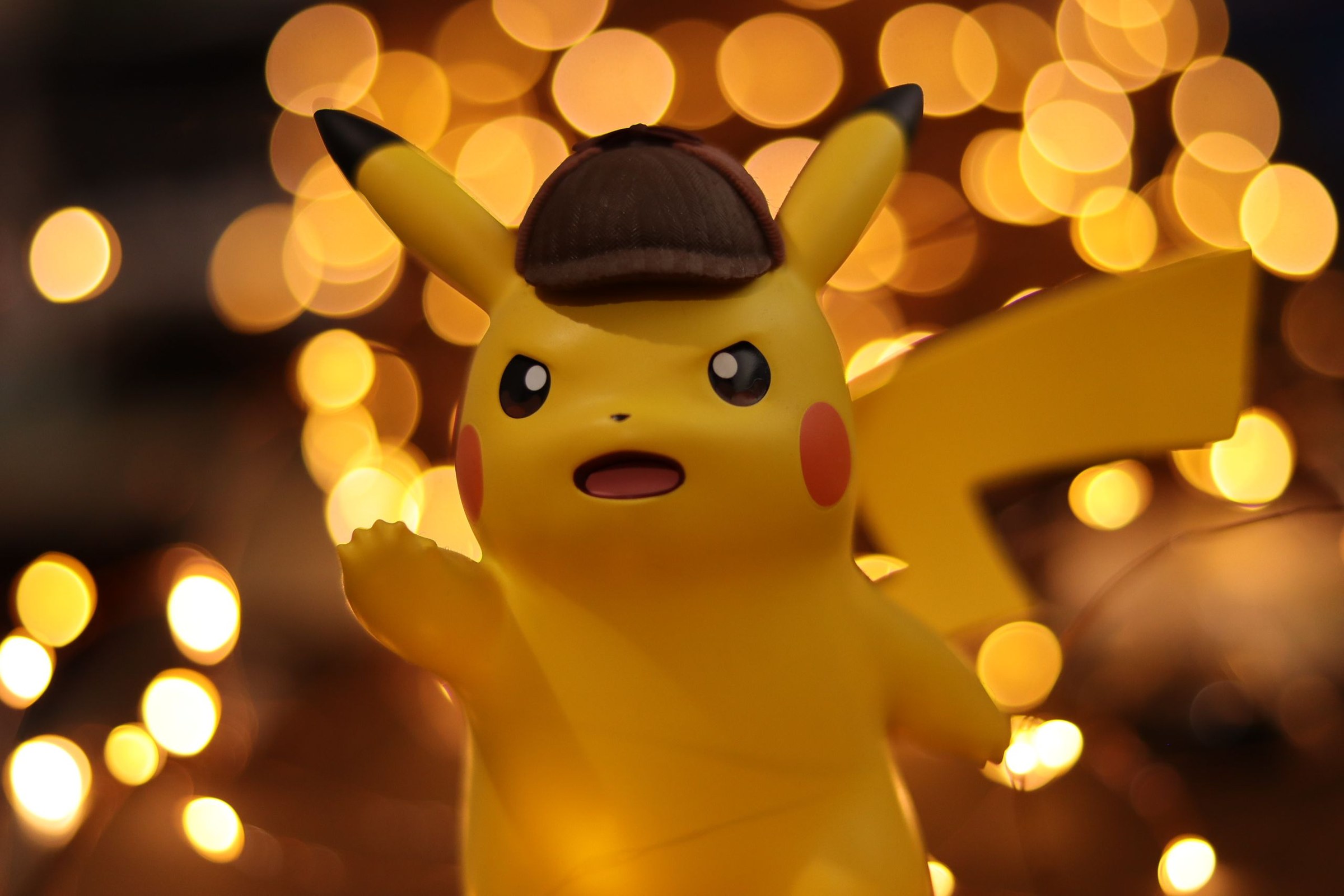 Écran de jeu Pokedle avec un Pokémon mystère à deviner